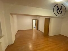 Universitate, Victoriei, Regina Elisabeta garsoniera