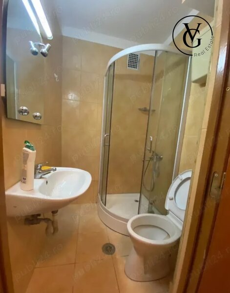 Universitate, Victoriei, Regina Elisabeta garsoniera